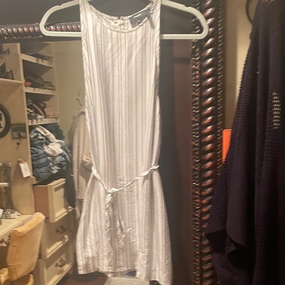 Theory Striped White / black stripes Sleeveless tunic blouse with belt/side slit - Picture 1 of 3